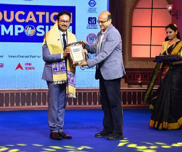Mr. Satyam Roychowdhury, has been felicitated with
